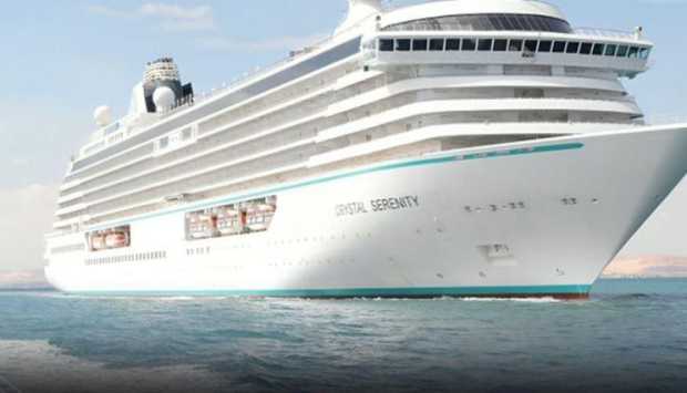 إشادة عالمية بعبور السفينة Crystal Serenity لقناة السويس 