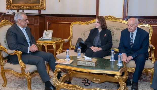 «الإنتاج الحربي»: حريصون على بناء شراكات نوعية لتعميق التصنيع المحلي لملف الطاقة النظيفة 