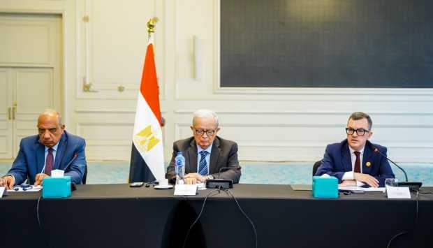 نائب رئيس الوزراء: الاقتصاد المصري يحتاج لمزيد من المشروعات في مجالات البنية التحتية 