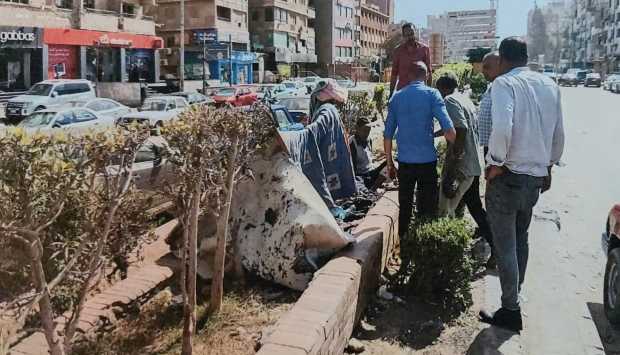 زرع 20 عمود إنارة بطريق سوارس- بهبيت في العياط.. وفض نقطة فرز بشارع الهرم 