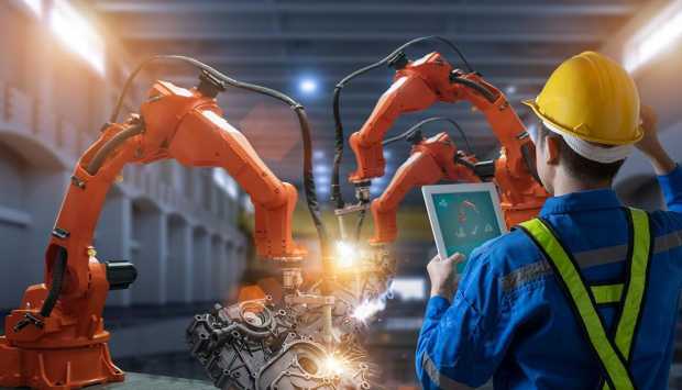 تعتمد عليه شركات يابانية وأمريكية.. كيف يُستخدم «AI» في تشغيل المصانع الحديثة؟ 