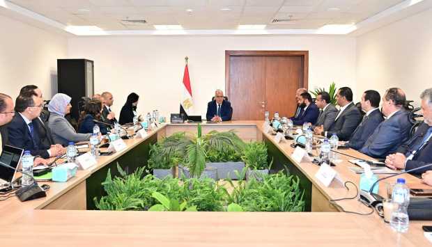 وزير الري يبحث تنفيذ مشروعات تنموية في دول حوض النيل بتمويل 100 مليون دولار (صور) 