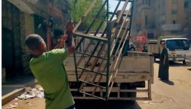 غلق 7 مقاهى و3 محال عصير خلال جولة للمحافظ في شوارع الجيزة 