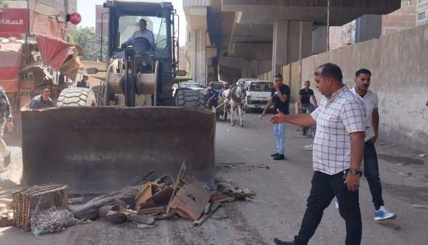 محافظ الجيزة: حملات مكثفة للقضاء على ظاهرة فرز القمامة (صور) 