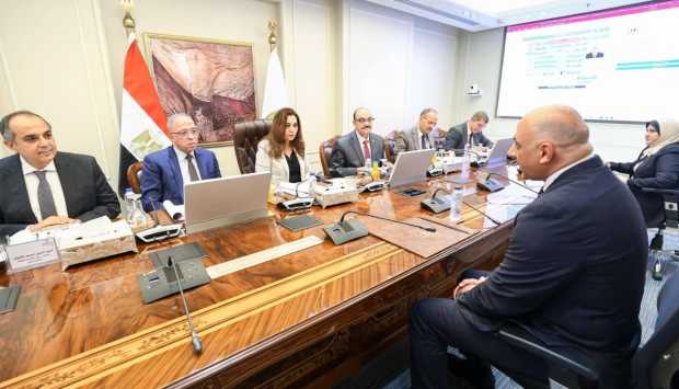 منال عوض تترأس لجنة اختيار 23 من القيادات الجديدة بـ«التنمية المحلية والبيئة» 