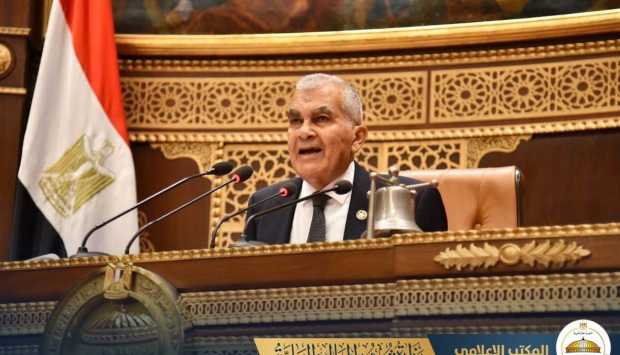 الشيوخ يفتح الإثنين المقبل ملف معوقات وتحديات المشروعات المتوسطة والصغيرة 