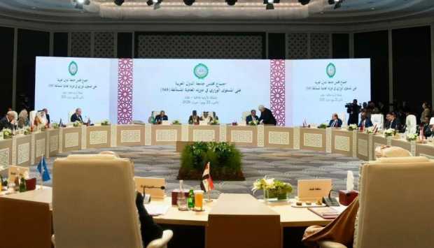 مجلس الجامعة العربية يوجه الشكر لأبو الغيط بمناسبة انتهاء ولايته ويرحب بتعيين نبيل فهمي 