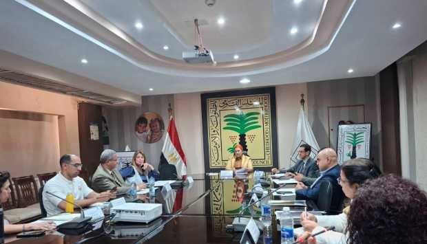 المجلس القومي للطفولة والأمومة يستعرض استعداداته لإطلاق مبادرة «أهلاً بالصيف» 