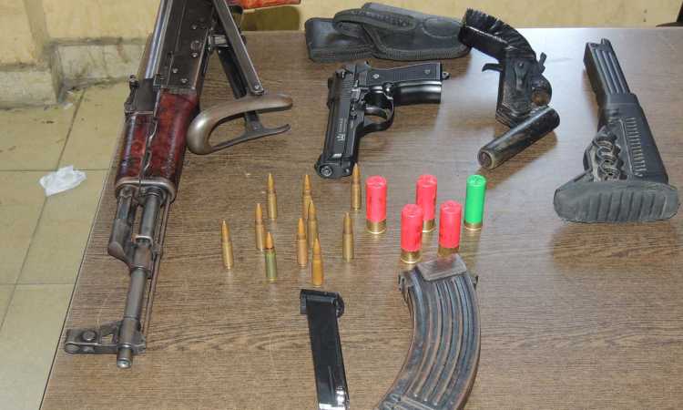 عصابة سرقة السيارات