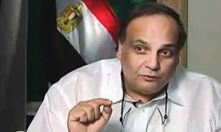 عمر عفيفى 