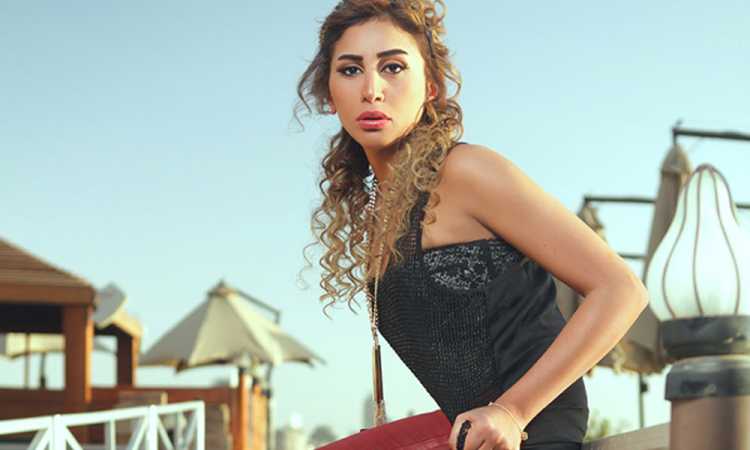 دينا الشربينى 