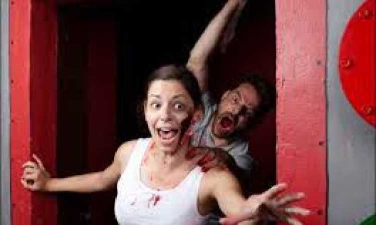 شخص يذبح زوجته - صورة أرشيفية