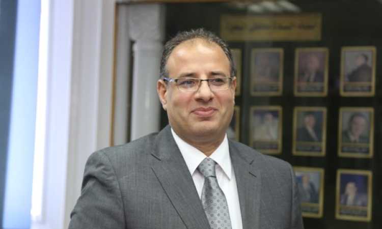 الدكتور محمد سلطان محافظ البحيرة