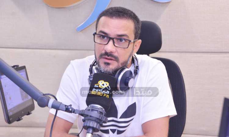 محمد رجب يحتفل مع الراديو 9090 بفيلمه الجديد