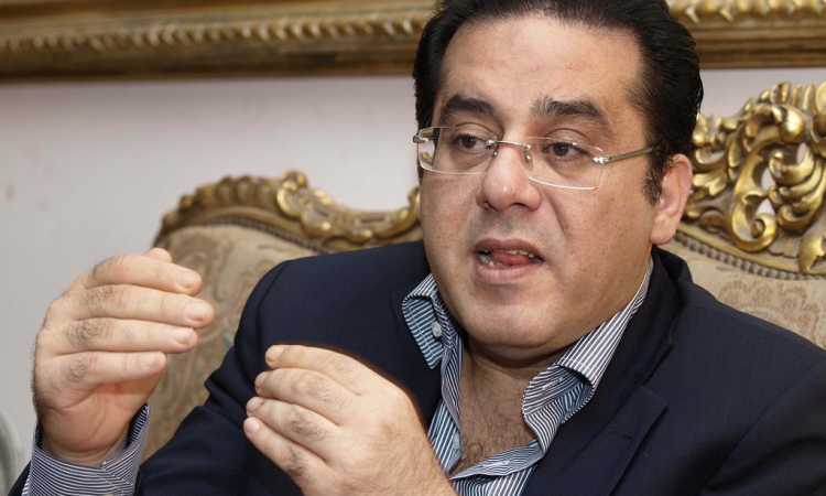 أيمن نور
