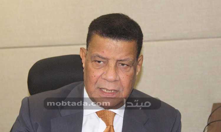 اللواء محمود خلف  