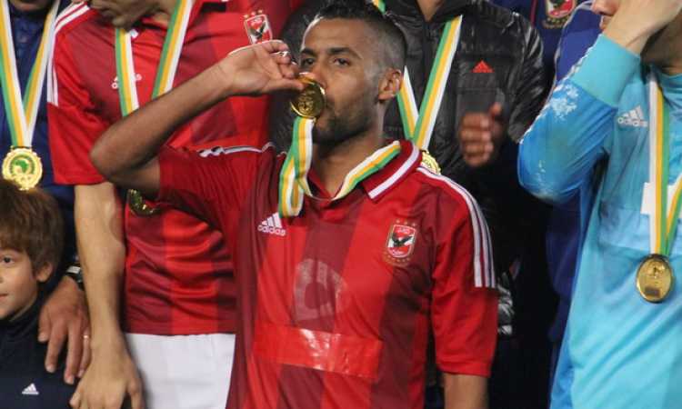 حسام عاشور 