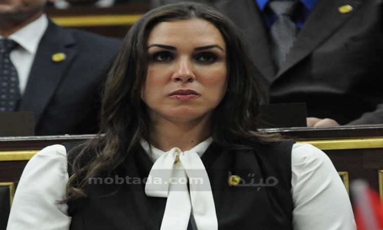 رانيا علوانى