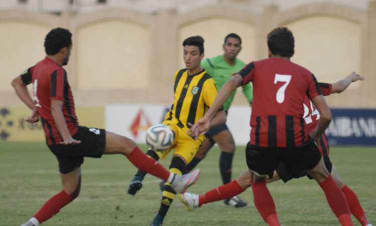 طاهر محمد، لاعب المقاولون