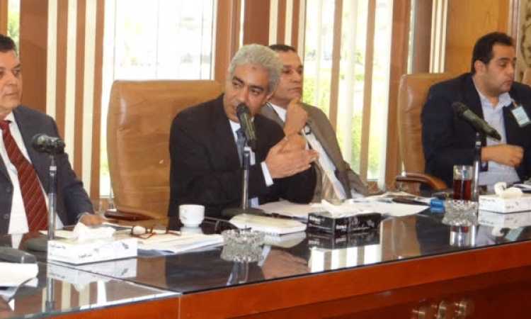 «الصحة تناقش حماية المصريين من المرض بعد الحج