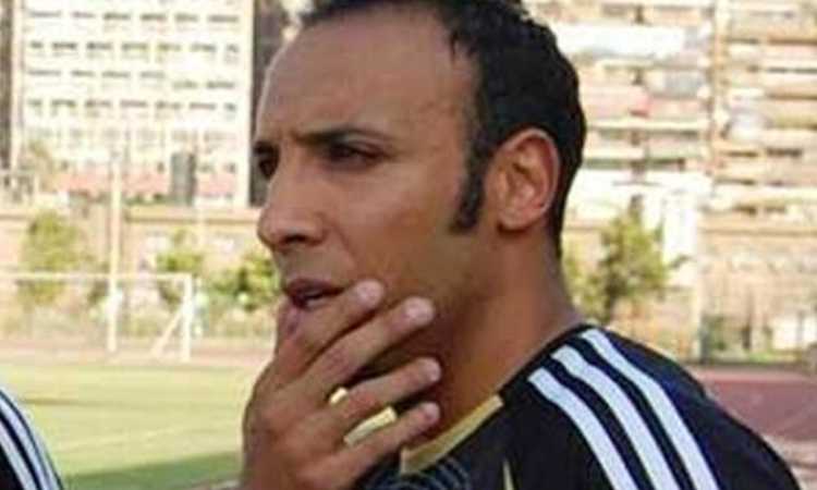 أيمن عبد العزيز 