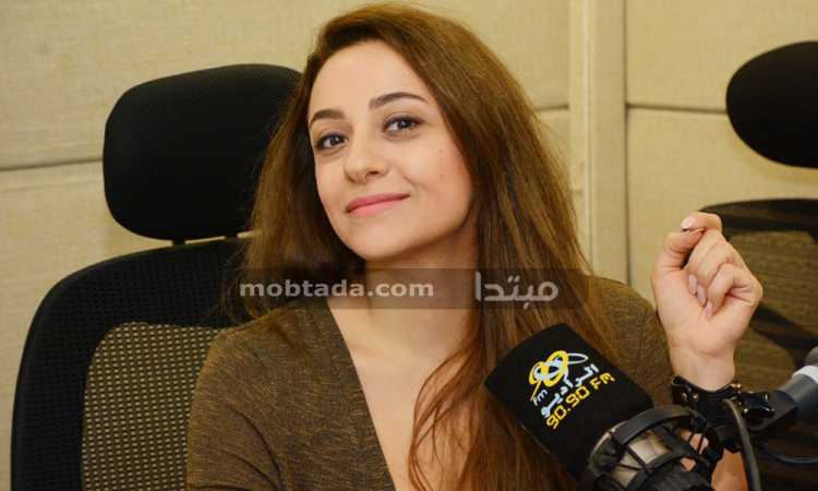 مريم حسن