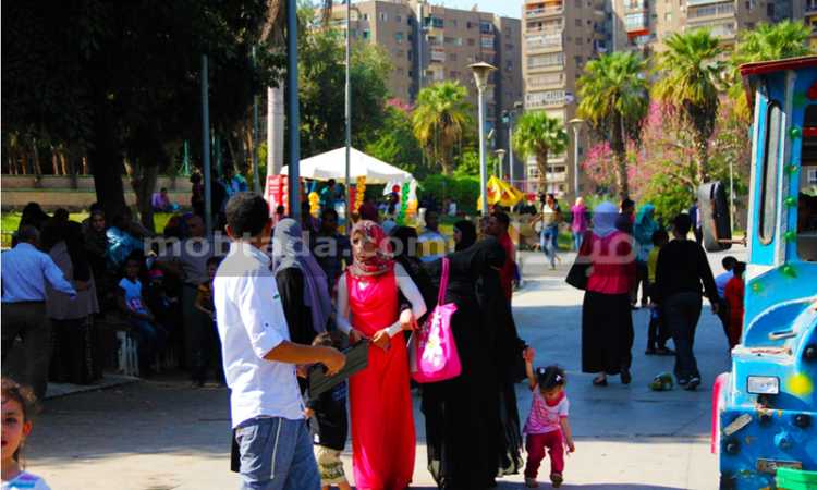 احتفالات فى الحديقة الدولية - أرشيفية