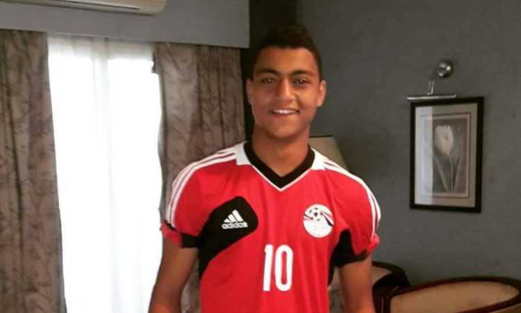 اللاعب مصطفى محمد