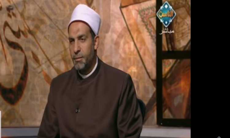 الدكتور على فخر