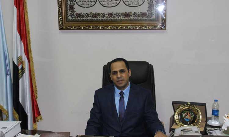 رئيس جامعة دمنهور الدكتور عبيد صالح