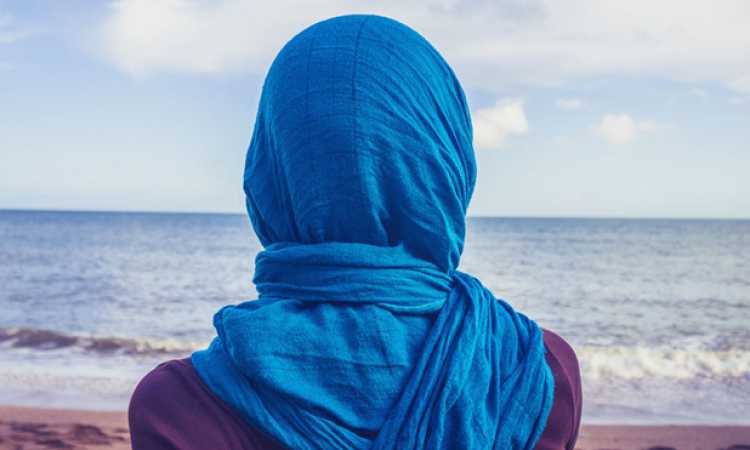 المرأة المسلمة - تعبيرية