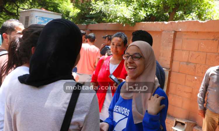 طلاب الثانوية العامة