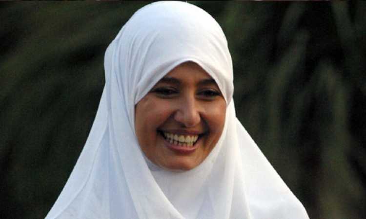 حلا شيحة