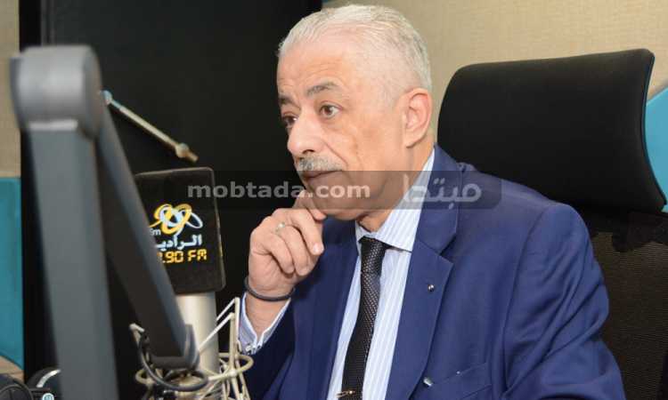  معتزه مهابه مع الدكتور طارق شوقى وزير التربيه والتعليم