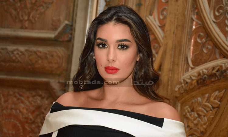 ياسمين صبرى 