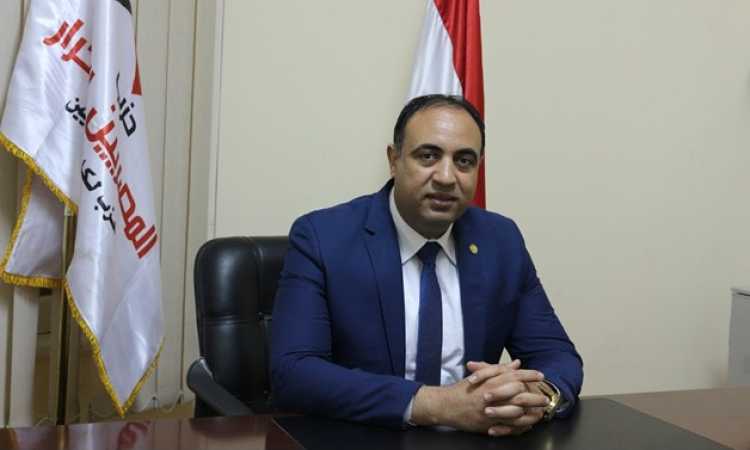 النائب خالد عبد العزيز
