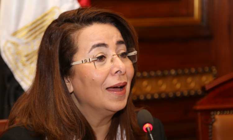 غادة والى
