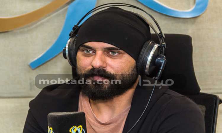 أحمد صلاح حسنى