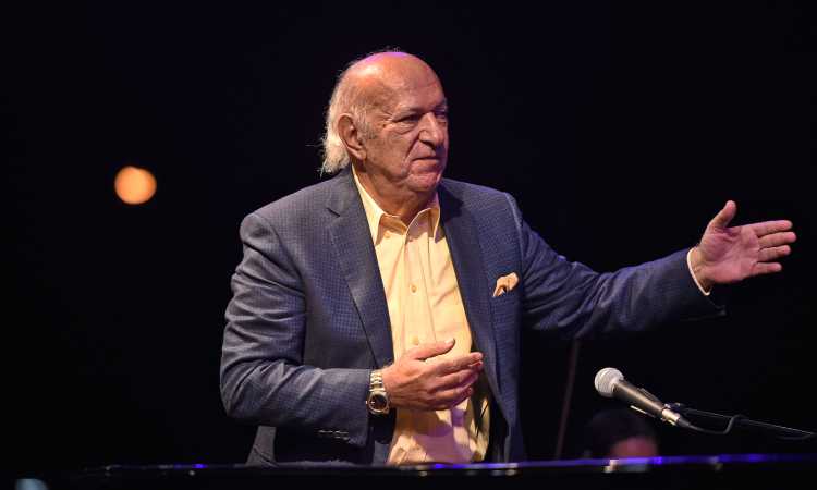 عمر خيرت