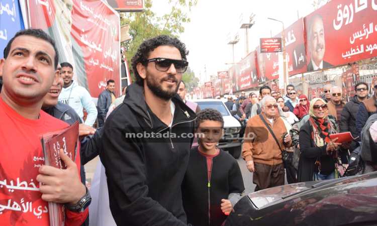 حسام غالى