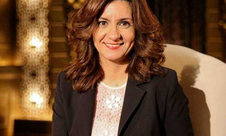 نبيلة مكرم