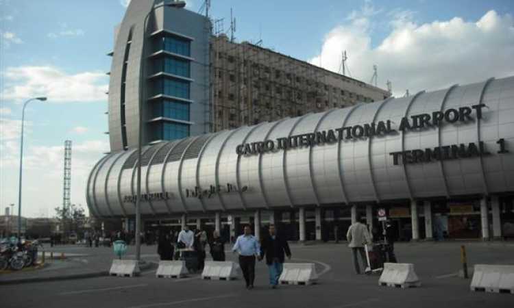 مطار القاهرة