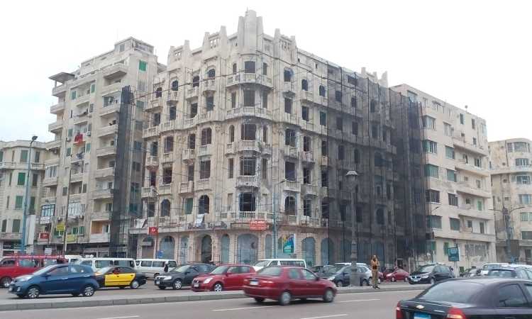 عقار راقودة في الإسكندرية