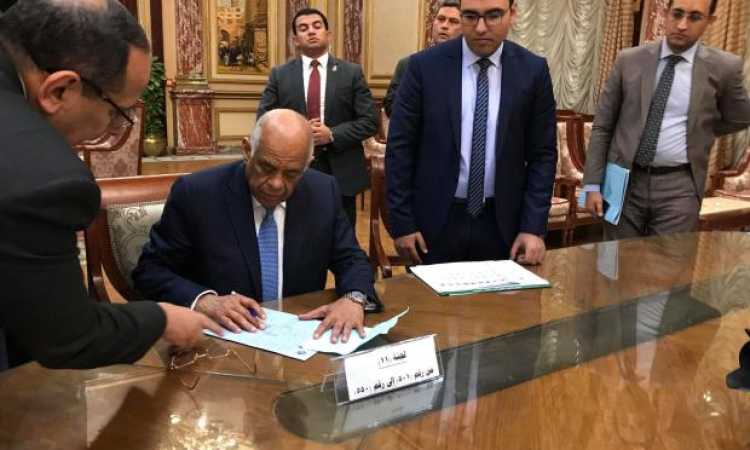 على عبد العال يوقة استمارة تزكية السيسى