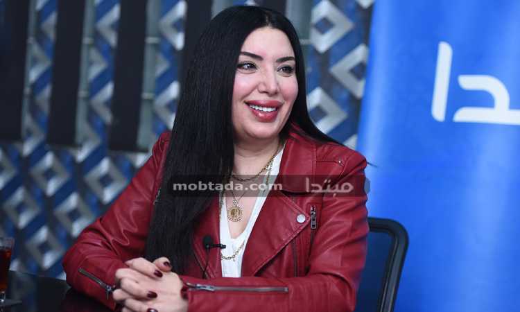 عبير صبرى