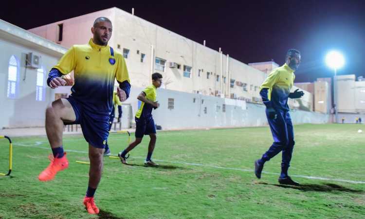 عماد متعب