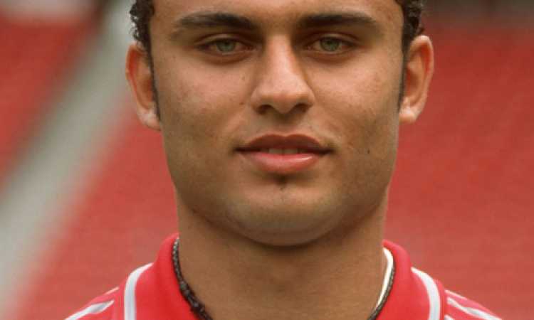 أحمد صلاح حسنى 