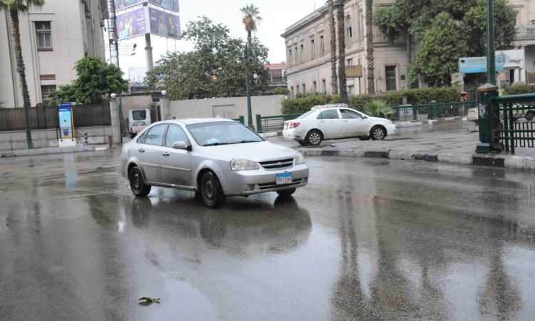 الطقس السيئ