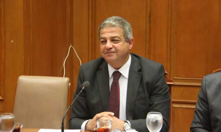 المهندس خالد عبد العزيز وزير الرياضة