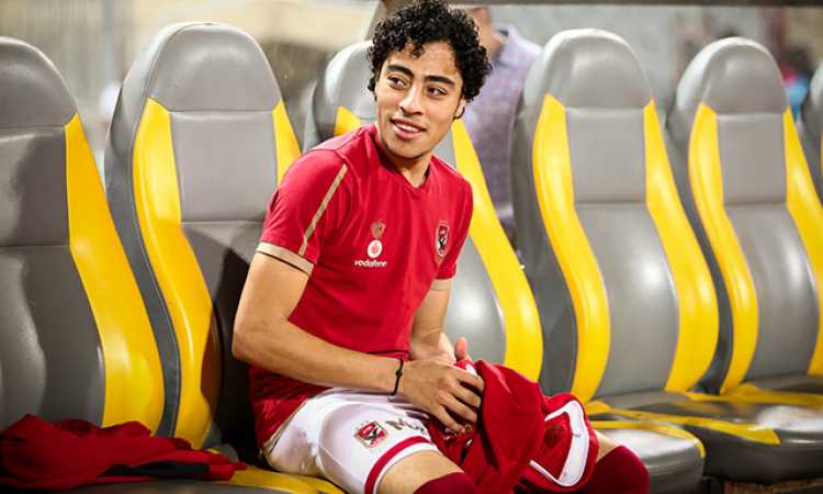 أكرم توفيق 